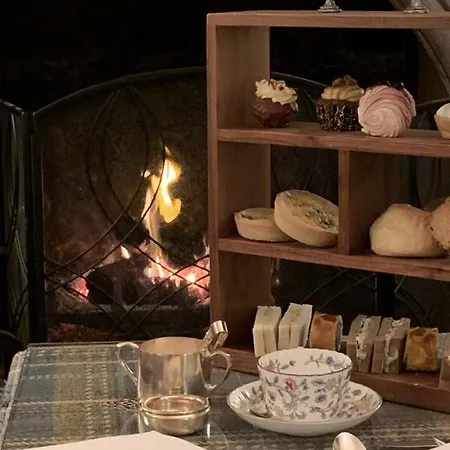 Sharrow Hotel Lake Ullswater 4*